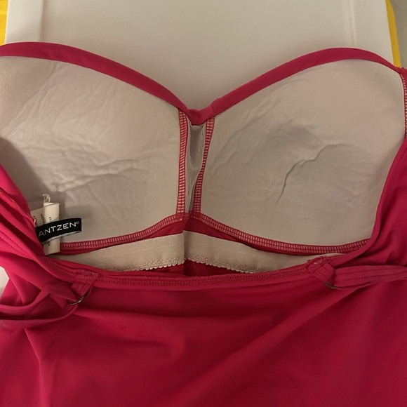 Jantzen swimsuit - Picture 7 of 10